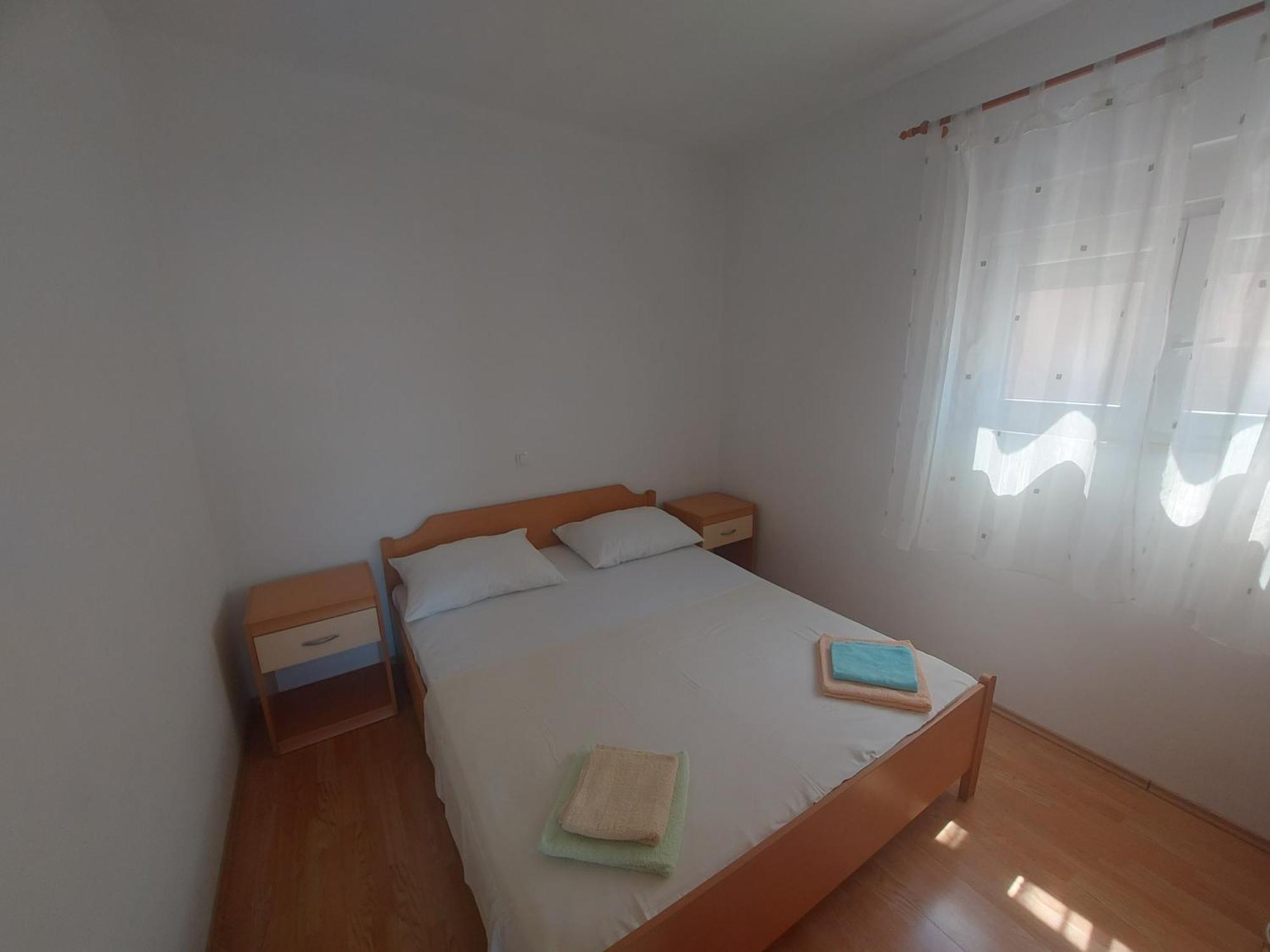 Apartments Pisac Ražanj Buitenkant foto